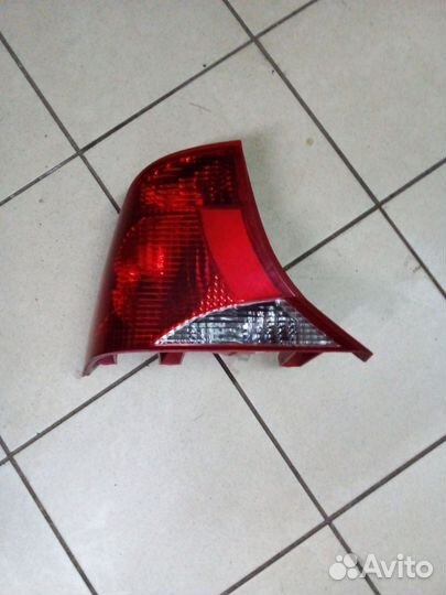 Фонарь задний левый форд фокус 1