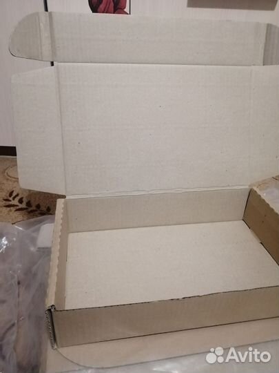 Коробка подарочная