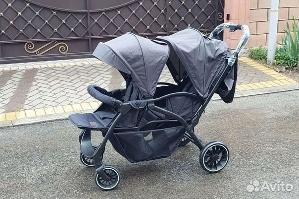 Прогулочная коляска для двойни или погодок