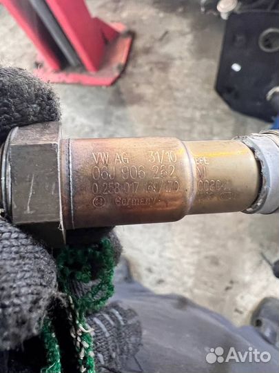 Лямбда-зонд Volkswagen Tiguan 2.0 CCZ