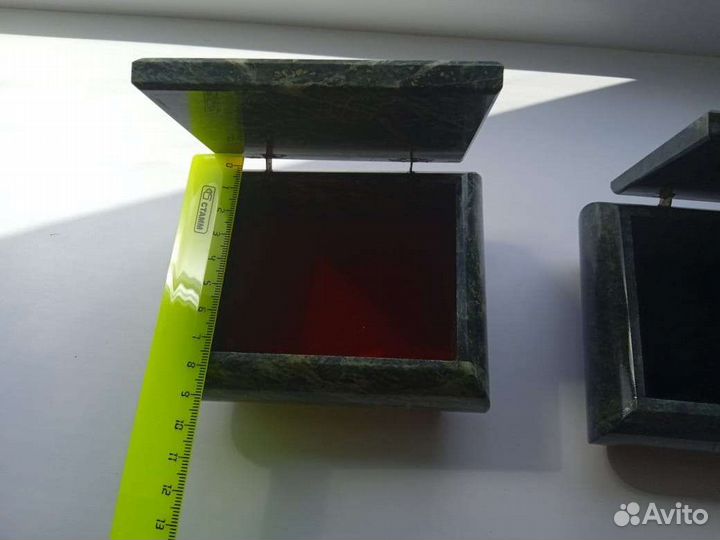 Шкатулки из натурального камня змеевик