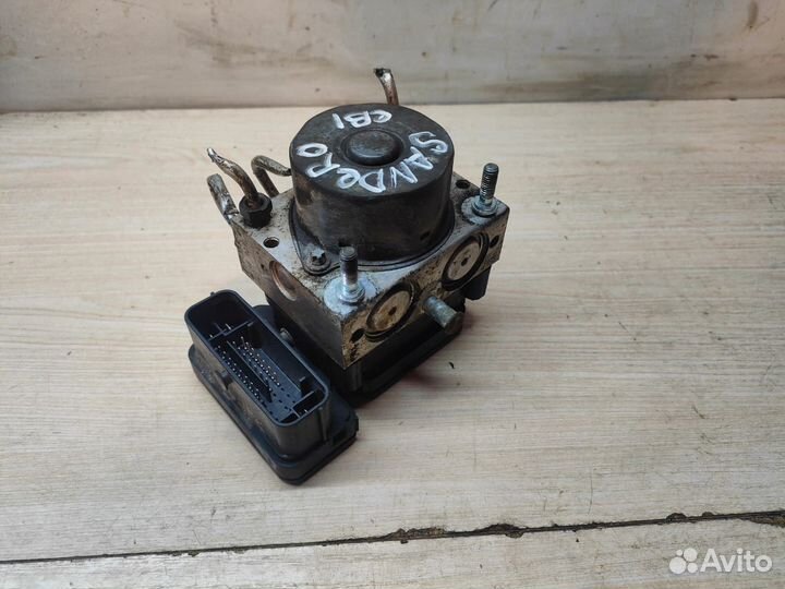 Блок абс Renault Sandero 2