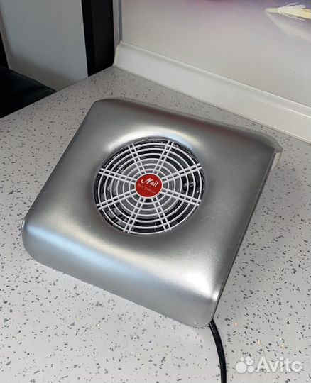 Пылесос для маникюра