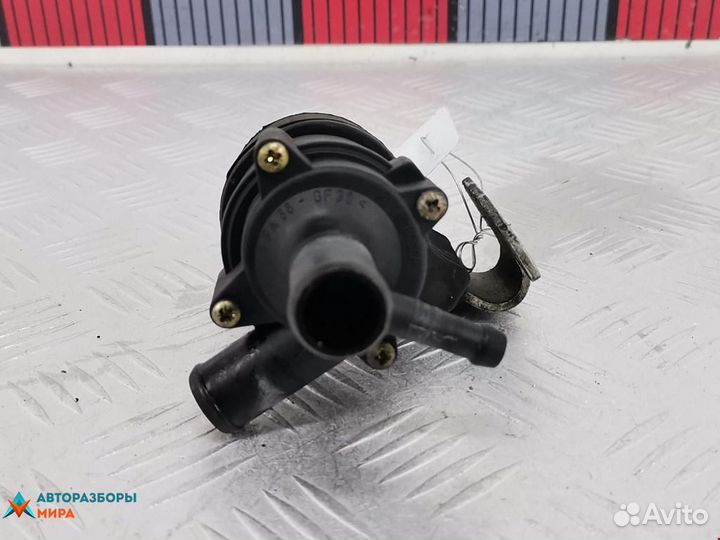 Помпа Mercedes-Benz E-Класс W210/S210 рест. 2000