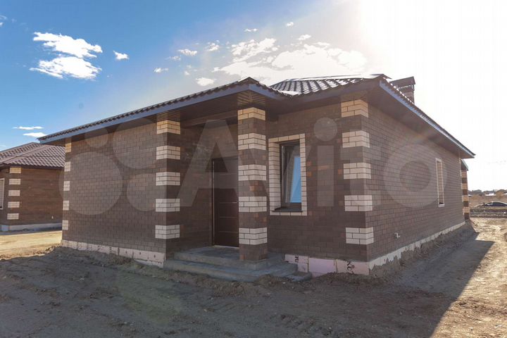 Коттедж 99 м² на участке 6 сот.