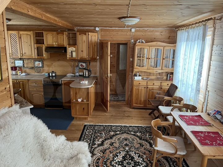 Дом 90 м² на участке 6 сот.