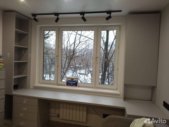 Рабочая зона для школьника студента