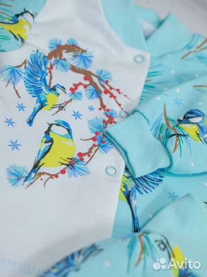 Комплект набор(кофточка ползунки и шапочка)