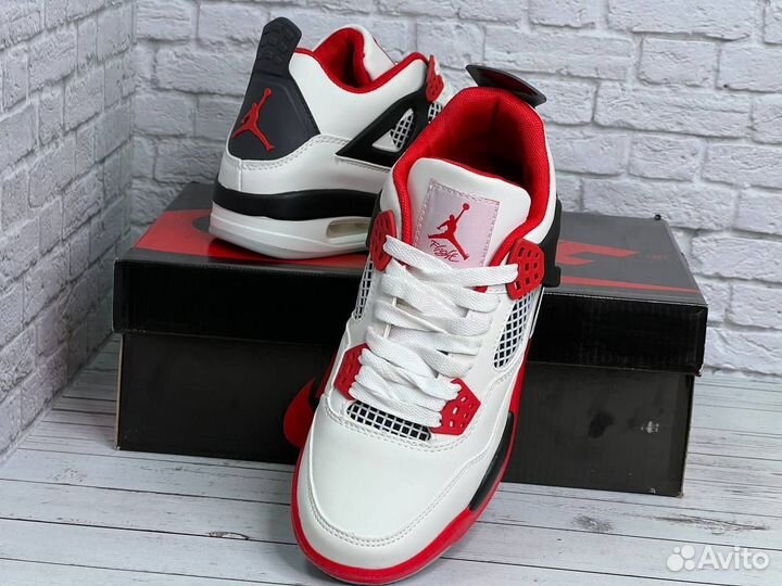 Кроссовки Nike Air Jordan 4