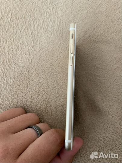 Телефон iPhone 6s 64gb