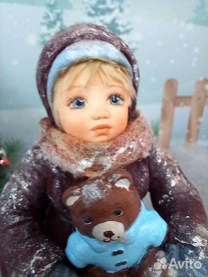 Ватная ёлочная игрушка Мальчик с медвежонком