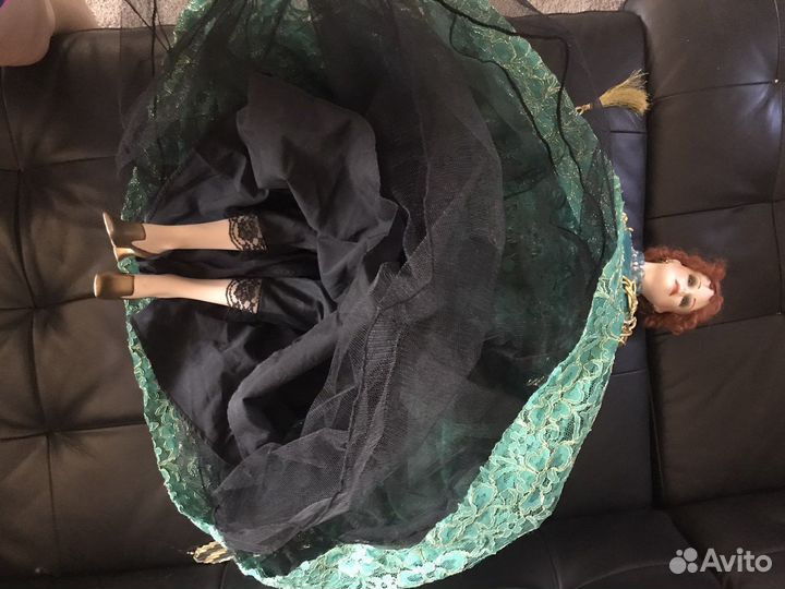 Кукла В резерве фарфоровая большая