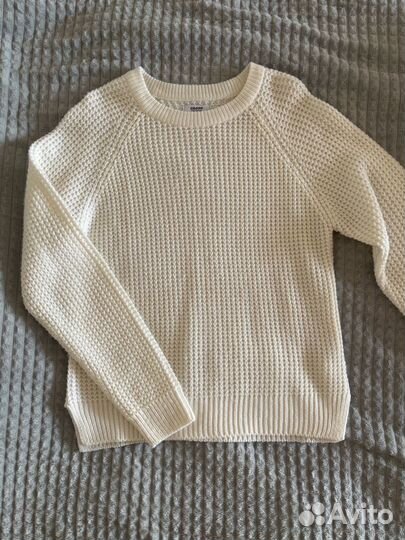 Свитер