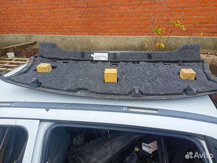 Задняя полка салона audi a4 b8