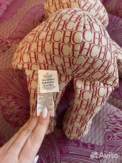 Escada, Carolina Herrera мишки