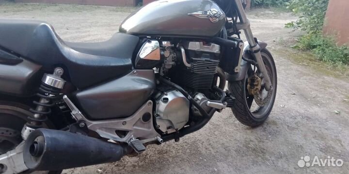 Honda X4