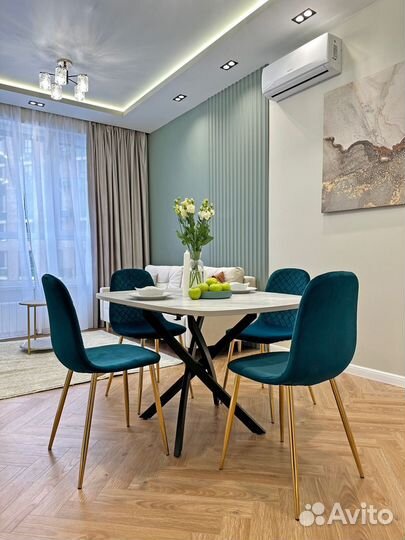 Стулья кухонные мягкие новые 4 шт