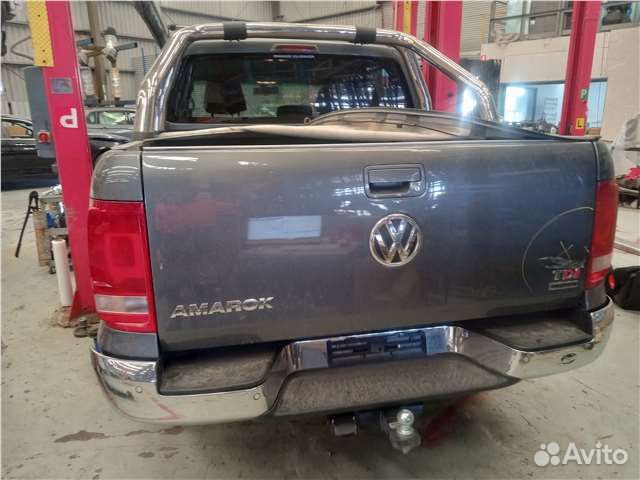 VolksWagen Amarok разбор (капот крыло дверь фара)