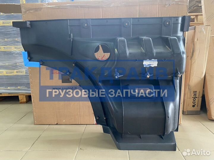 Подножка Даф хф95 105 левая