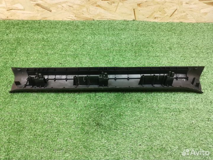 Пластик салона правый Mazda 6 GH 2.0 LF 2011