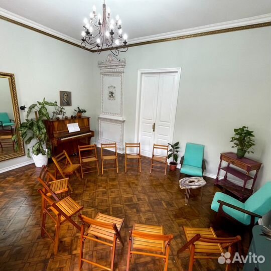 Почасовая аренда кабинета/зала на Янковского(37м2)