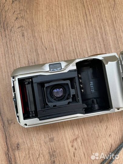 Пленочный фотоаппарат Olympus mju II