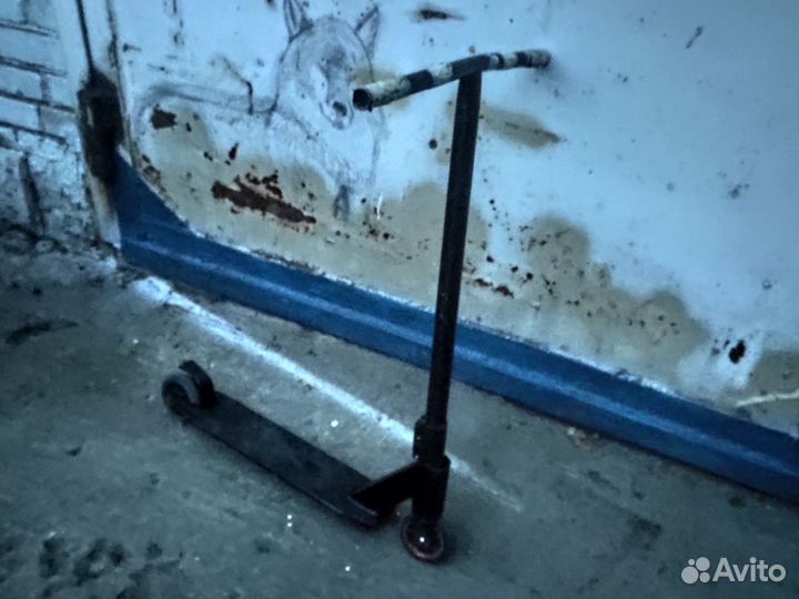 Трюковой самокат