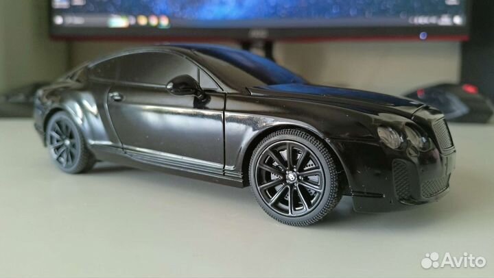Машинка Bentley на радиоуправлении