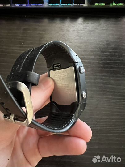 Часы polar m400