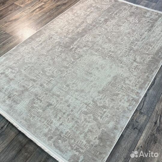 Ковер иранский шелковый новый