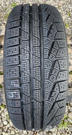 Pirelli Winter Sottozero 240 Serie II 225/55 R17
