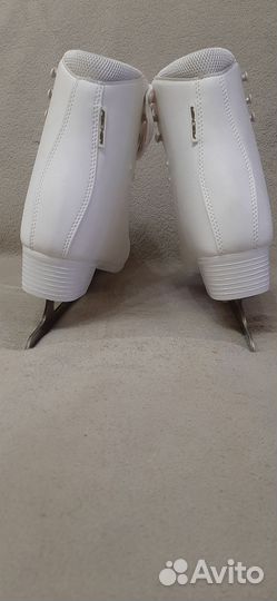 Коньки фигурные 40(39) размер