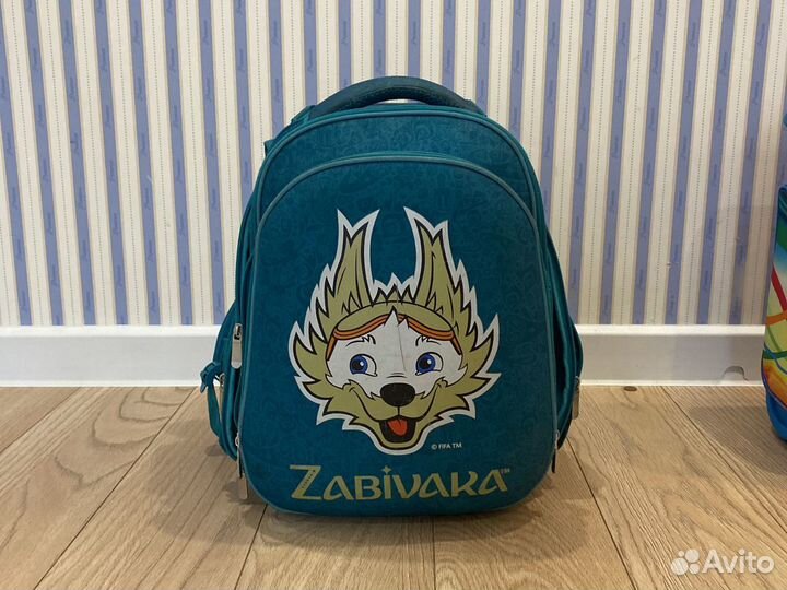 Школьные рюкзаки