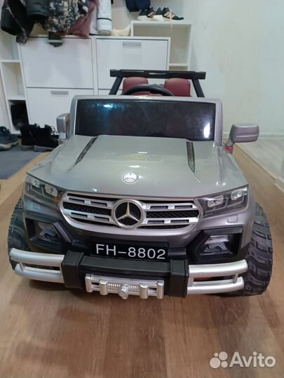 Детский электромобиль