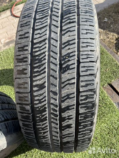 Kumho Road Venture APT KL51 275/65 R17