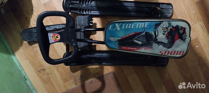 Детский снегокат бу