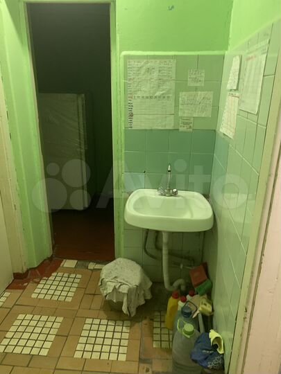 Комната 14 м² в 1-к., 1/5 эт.