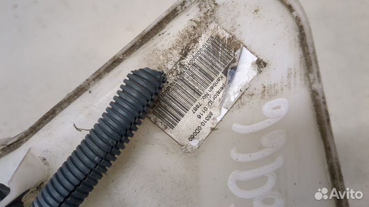 Бачок омывателя Toyota Yaris, 2008