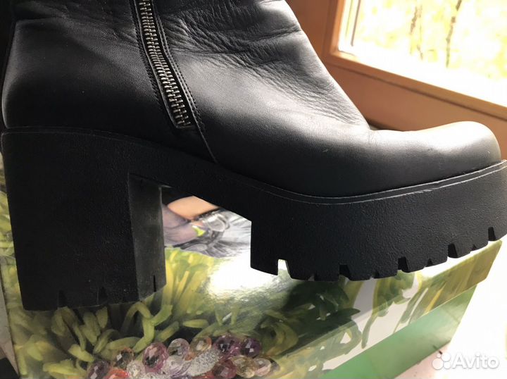 Ботильоны, ботинки, полу Сапожки