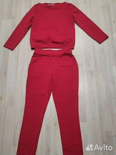 Костюм спортивный