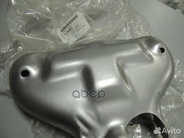 Защита коллектора 96350821 general motors