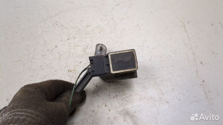 Датчик подвески левый задний BMW 7 E65