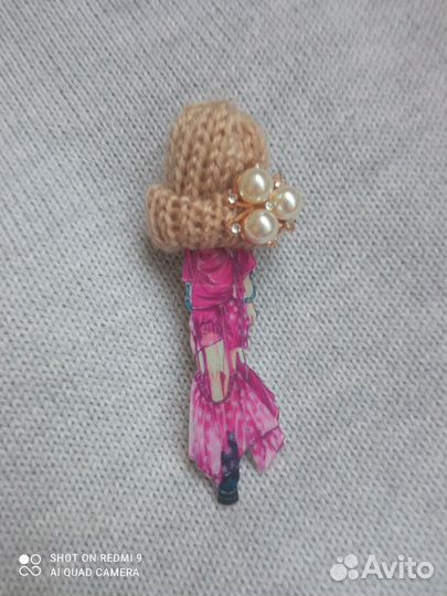 Брошь Значок Новый