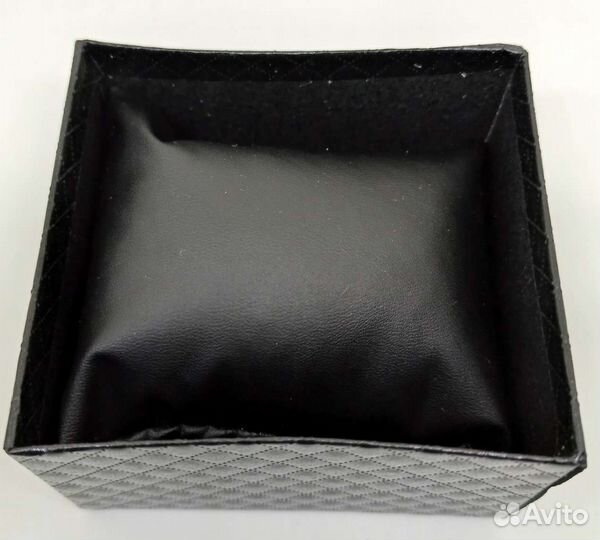 Коробка для хранения часов