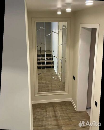 Зеркальное панно, Зеркальная плитка