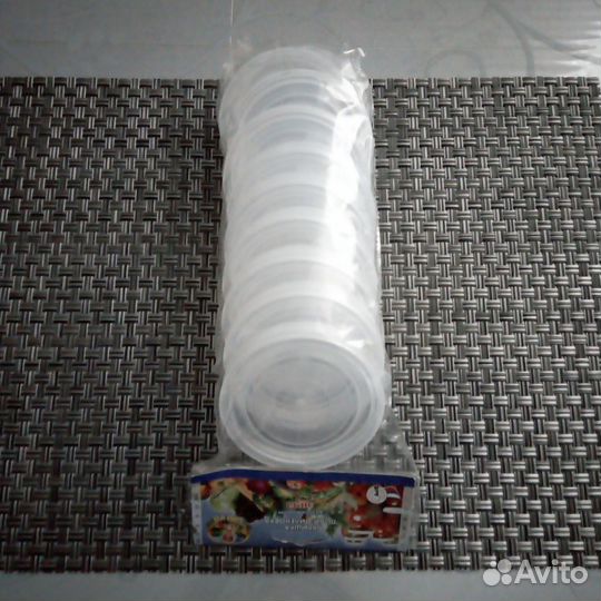 Новые банки стеклянные