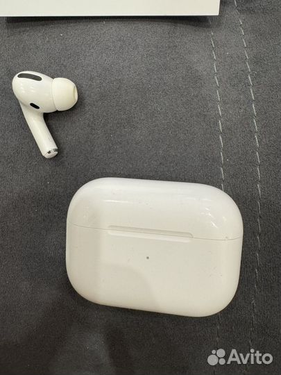 Apple Airpods pro 1