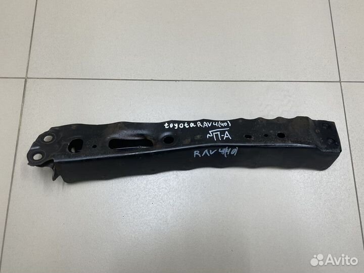 Кронштейн передней балки Toyota RAV4 (40)