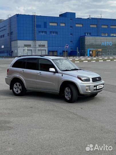 Toyota RAV4 2.0 AT, 2001, 525 000 км