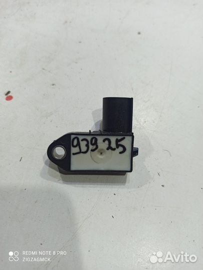 Датчик включения стоп сигнала (Audi A1 8X)